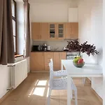 Apartmanhotel Bohemian Dreams And By Dwellfort Prága