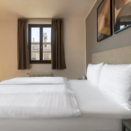 Bohemian Dreams And By Dwellfort Hotel apartamentowy Praga