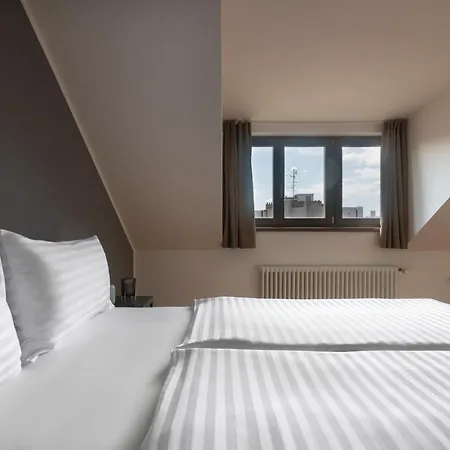 Hotel apartamentowy Bohemian Dreams And By Dwellfort 4*
