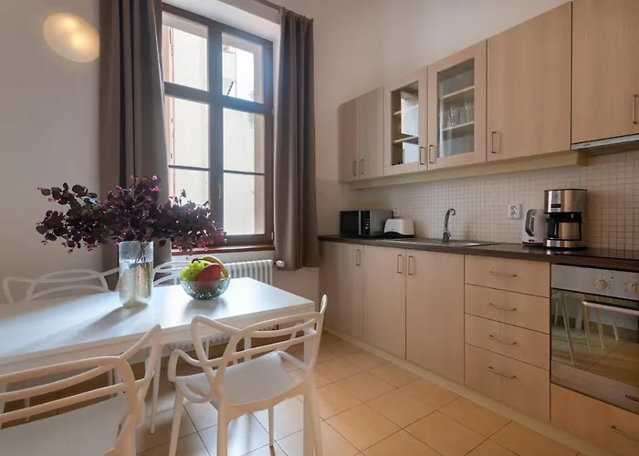 Апарт-отель Bohemian Dreams And By Dwellfort
